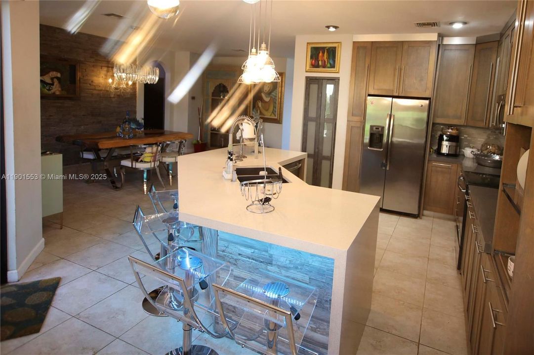 For Sale: $669,900 (5 beds, 3 baths, 3340 Square Feet)