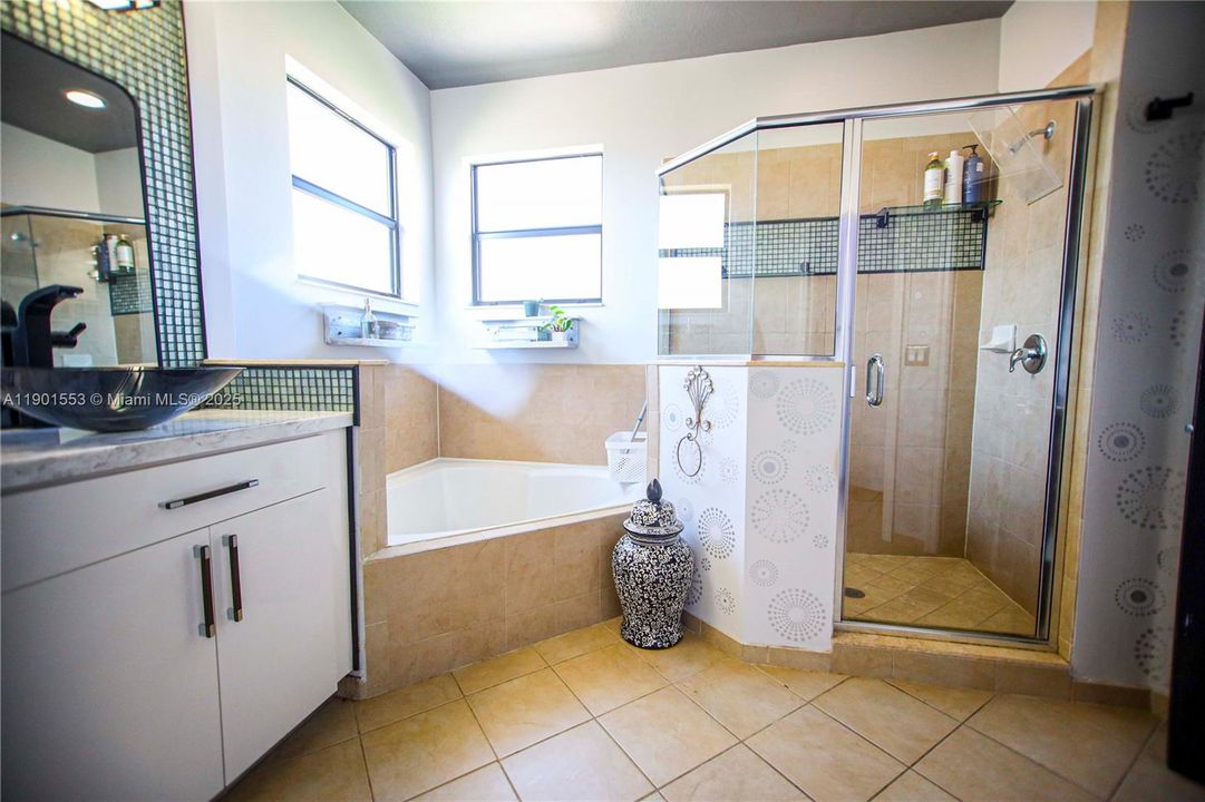 For Sale: $669,900 (5 beds, 3 baths, 3340 Square Feet)