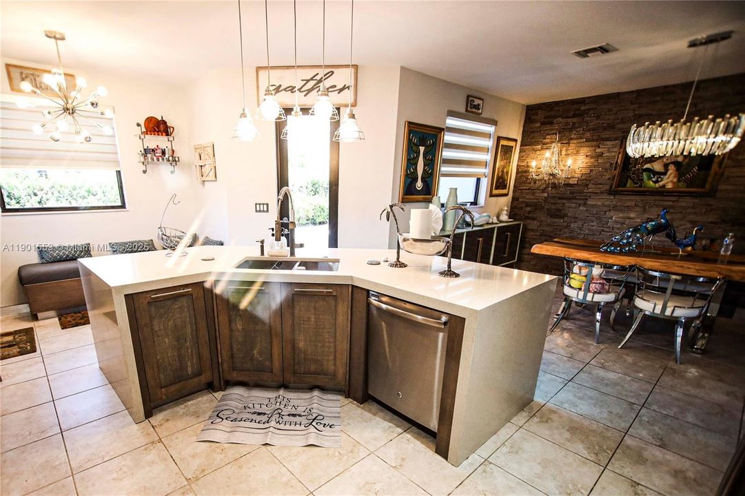 For Sale: $669,900 (5 beds, 3 baths, 3340 Square Feet)