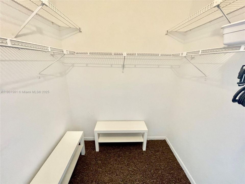 最近租的: $3,000 (2 贝兹, 2 浴室, 1030 平方英尺)