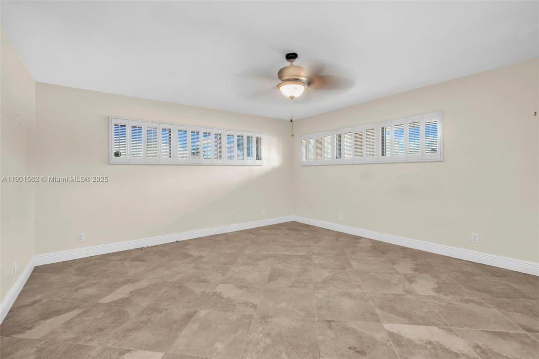 For Sale: $420,000 (3 beds, 2 baths, 2020 Square Feet)