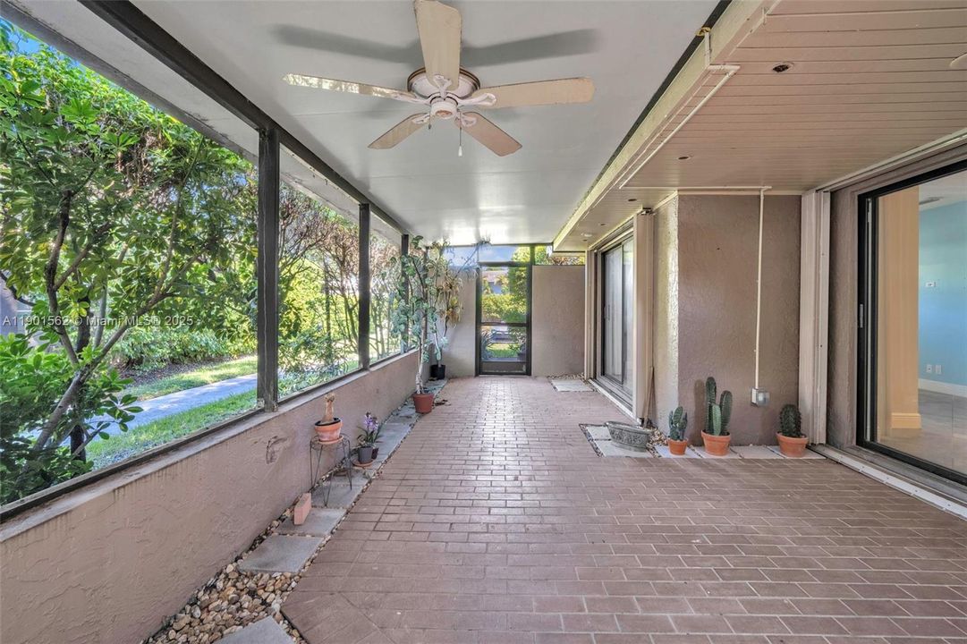 For Sale: $420,000 (3 beds, 2 baths, 2020 Square Feet)