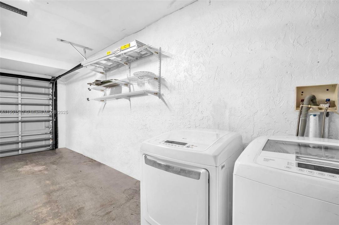 For Sale: $420,000 (3 beds, 2 baths, 2020 Square Feet)