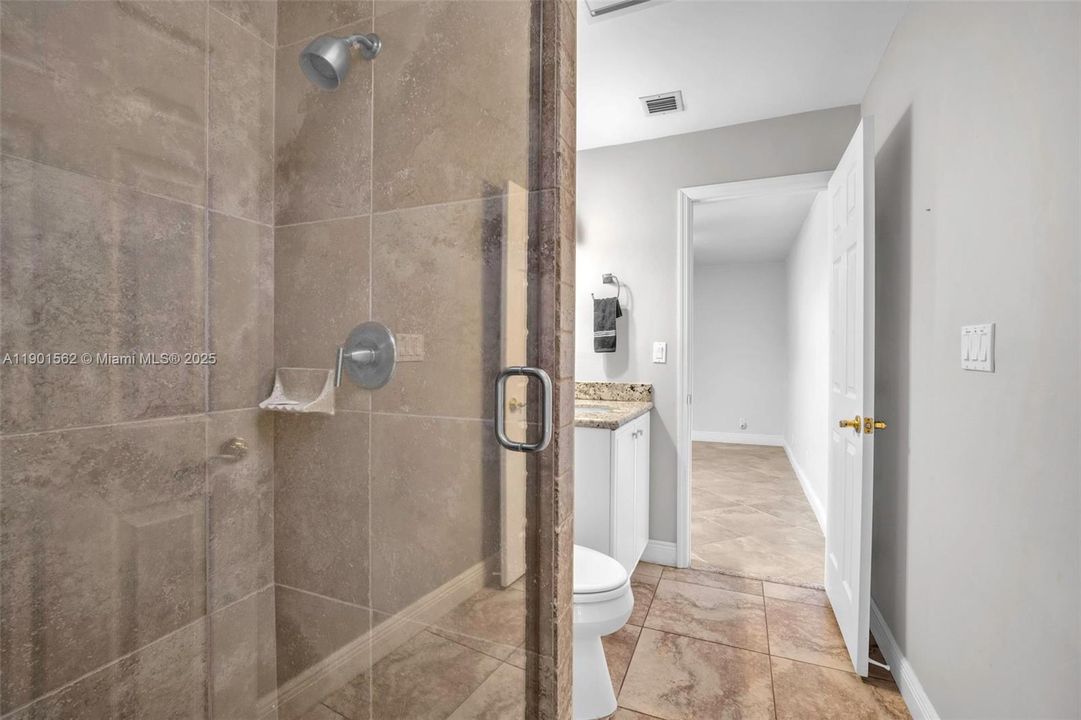 For Sale: $420,000 (3 beds, 2 baths, 2020 Square Feet)