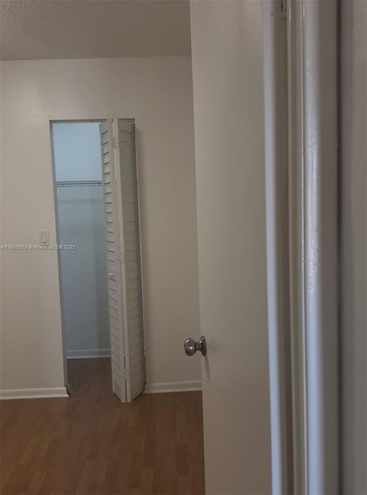 Recently Rented: $2,800 (2 beds, 1 baths, 700 Square Feet)