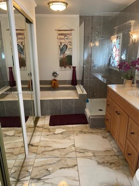 Bathroom Suite with Separate Tub & Shower