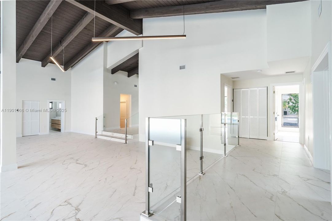 En Venta: $1,890,000 (3 camas, 3 baños, 3227 Pies cuadrados)