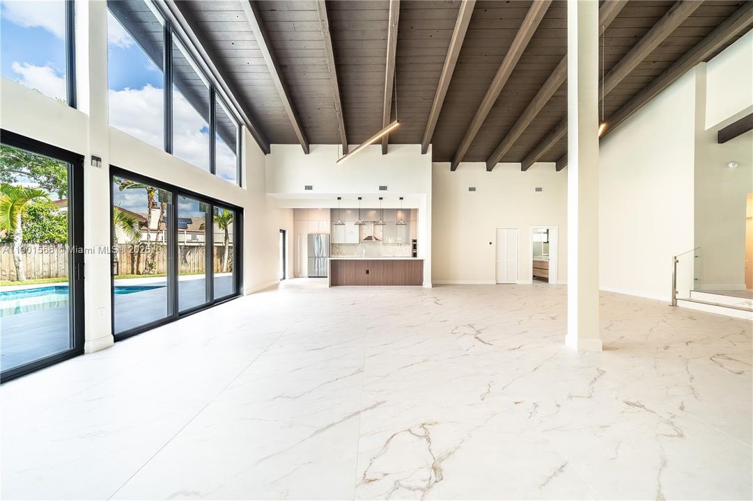 En Venta: $1,890,000 (3 camas, 3 baños, 3227 Pies cuadrados)