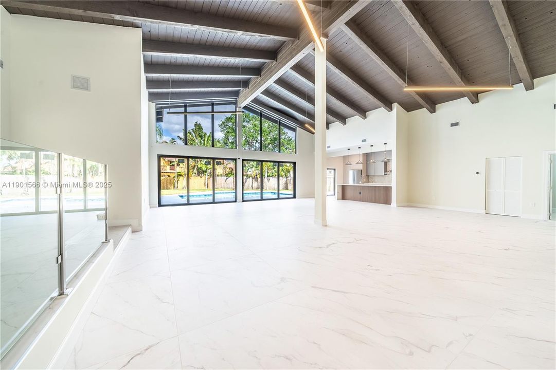 En Venta: $1,890,000 (3 camas, 3 baños, 3227 Pies cuadrados)