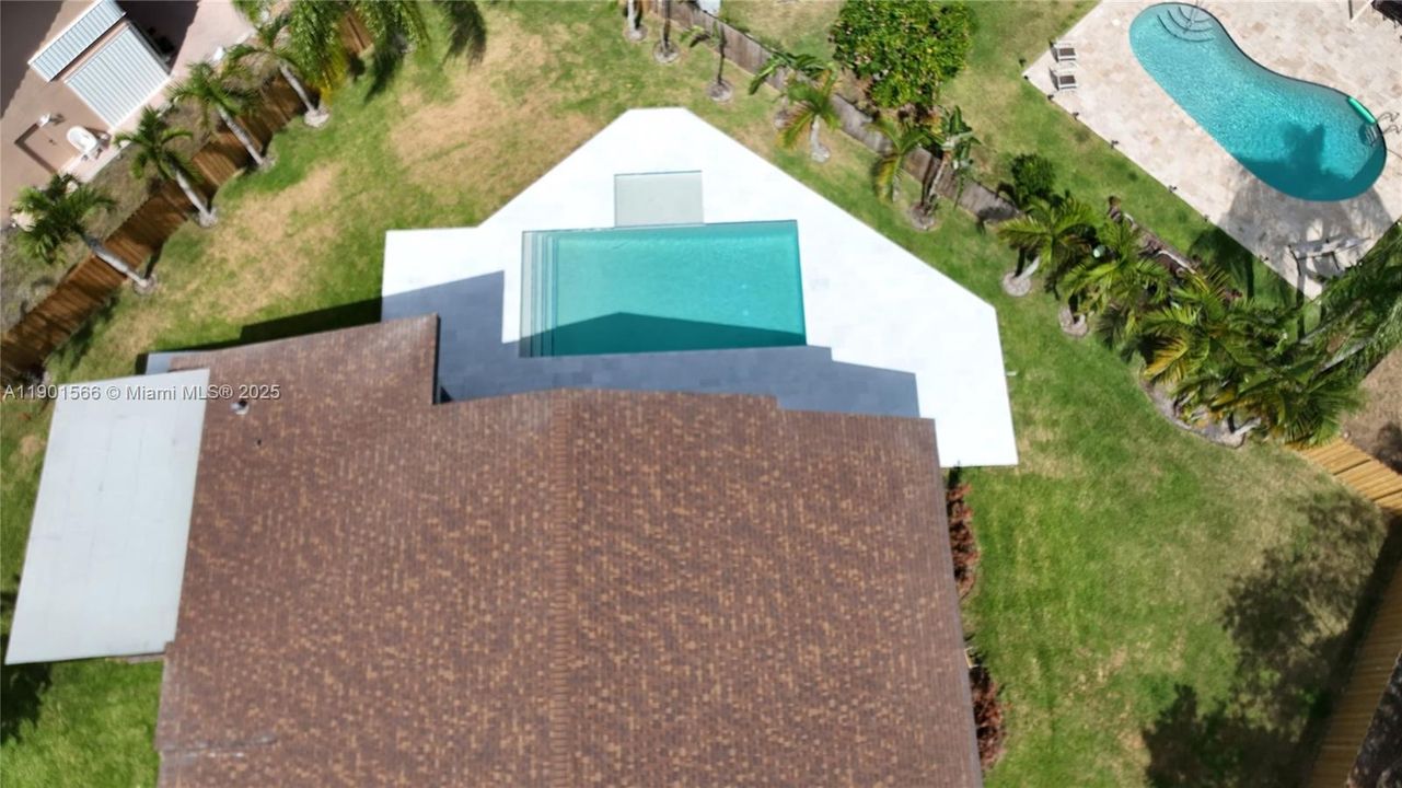 En Venta: $1,890,000 (3 camas, 3 baños, 3227 Pies cuadrados)