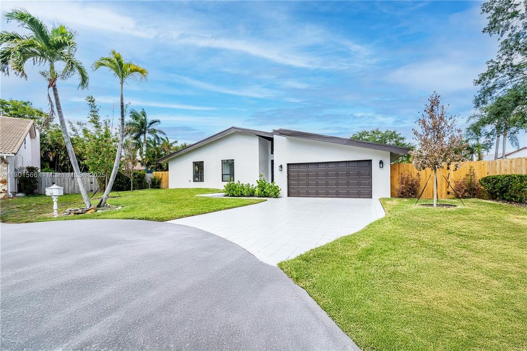 En Venta: $1,890,000 (3 camas, 3 baños, 3227 Pies cuadrados)