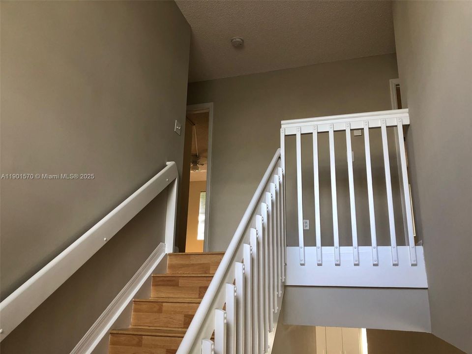 For Rent: $3,750 (4 beds, 2 baths, 1725 Square Feet)