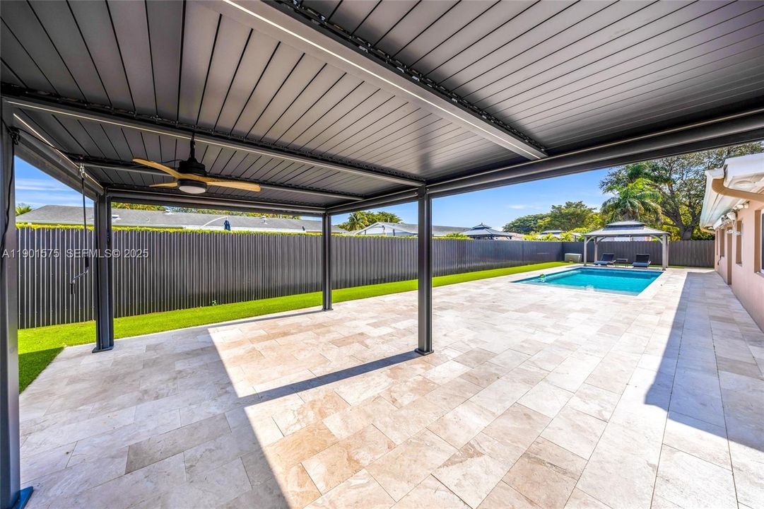 For Sale: $875,000 (4 beds, 2 baths, 2314 Square Feet)