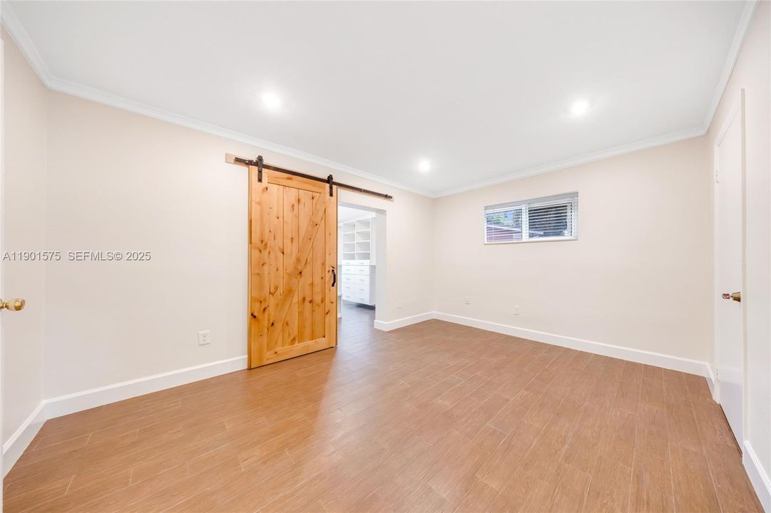 For Sale: $875,000 (4 beds, 2 baths, 2314 Square Feet)