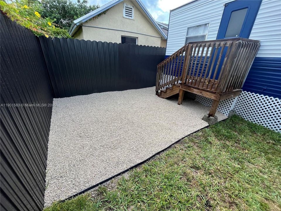 Недавно арендовано: $1,200 (1 спален, 1 ванн, 0 Квадратных фут)