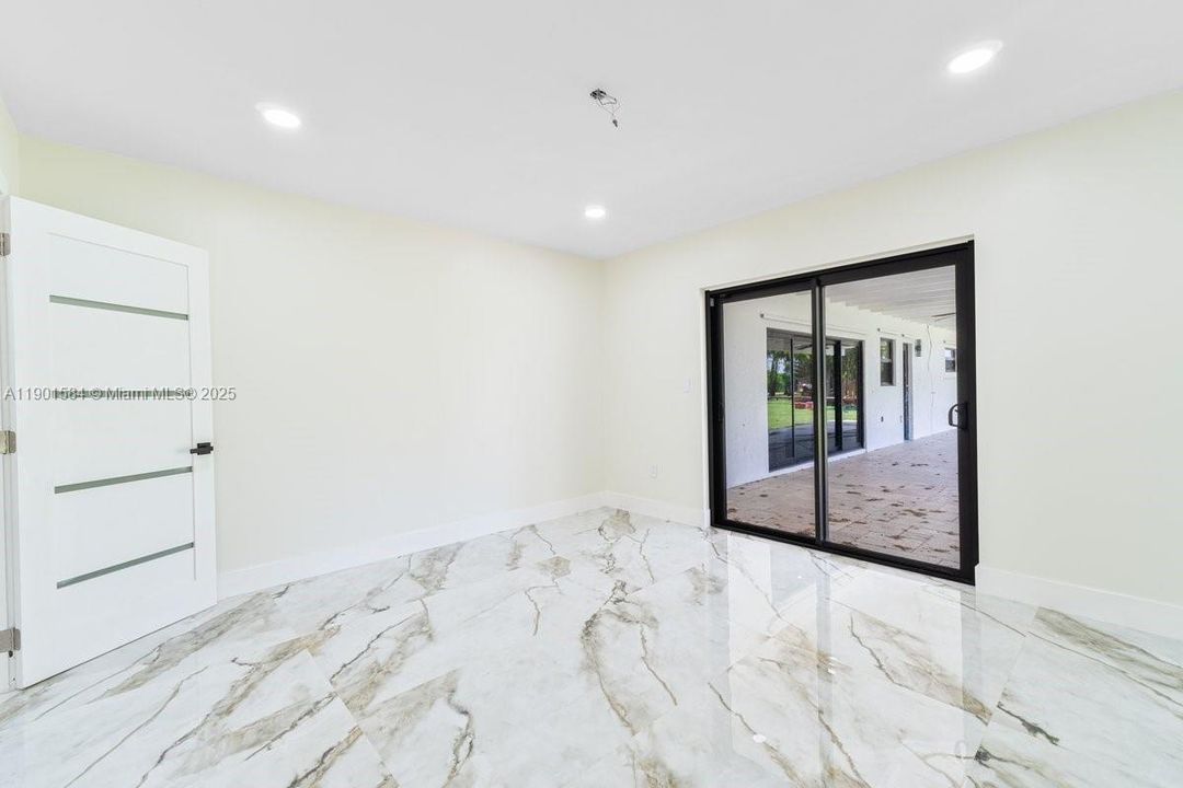 Recently Rented: $4,900 (4 beds, 4 baths, 3778 Square Feet)