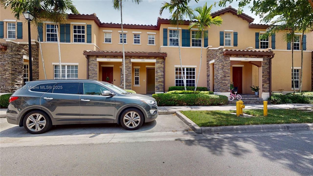 Недавно арендовано: $2,800 (3 спален, 2 ванн, 1740 Квадратных фут)