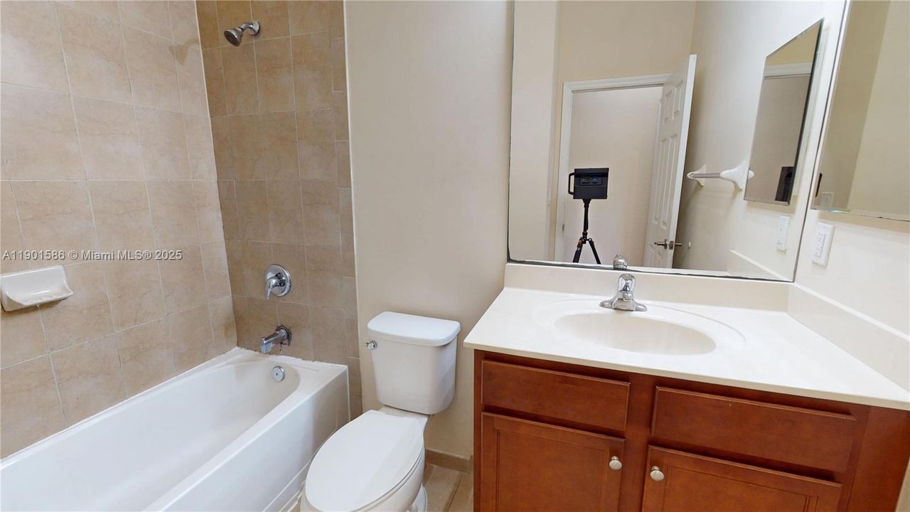 Недавно арендовано: $2,800 (3 спален, 2 ванн, 1740 Квадратных фут)