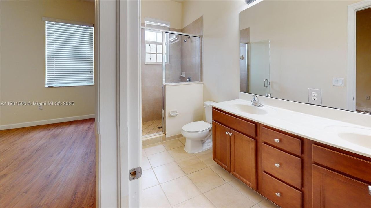 Недавно арендовано: $2,800 (3 спален, 2 ванн, 1740 Квадратных фут)