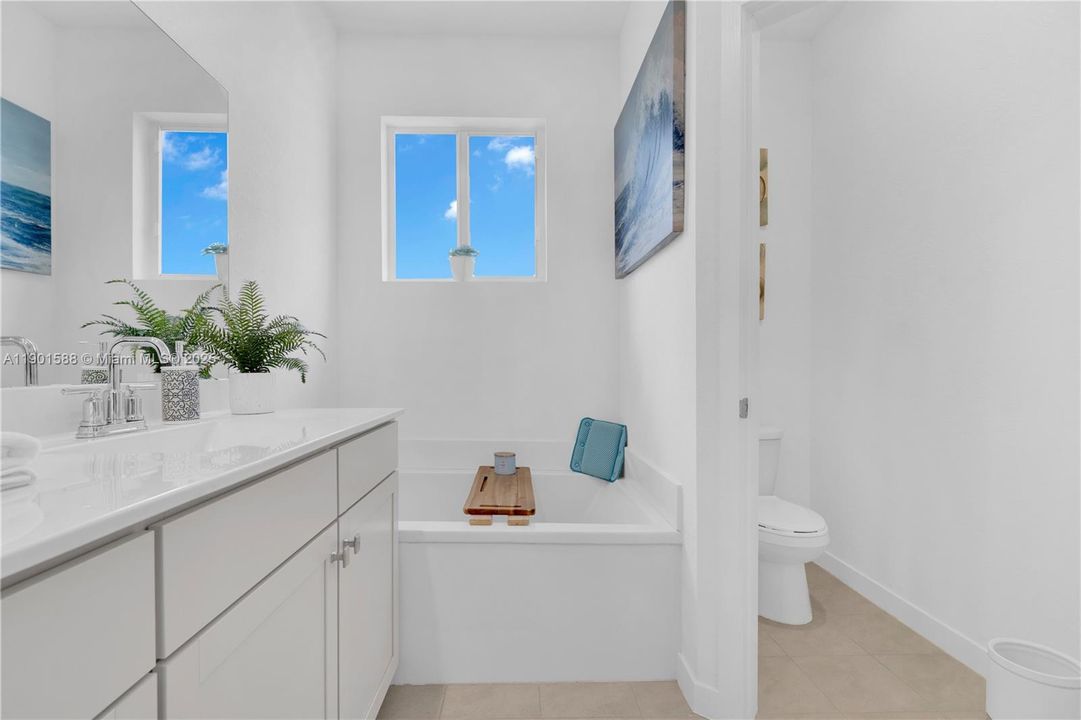 En Venta: $480,000 (3 camas, 2 baños, 1680 Pies cuadrados)