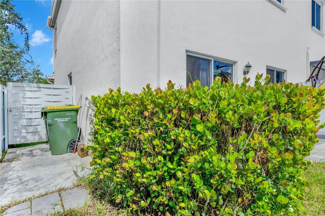 En Venta: $480,000 (3 camas, 2 baños, 1680 Pies cuadrados)