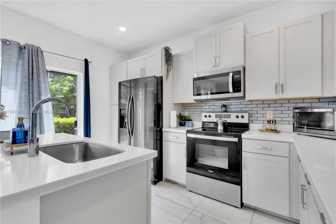 En Venta: $480,000 (3 camas, 2 baños, 1680 Pies cuadrados)