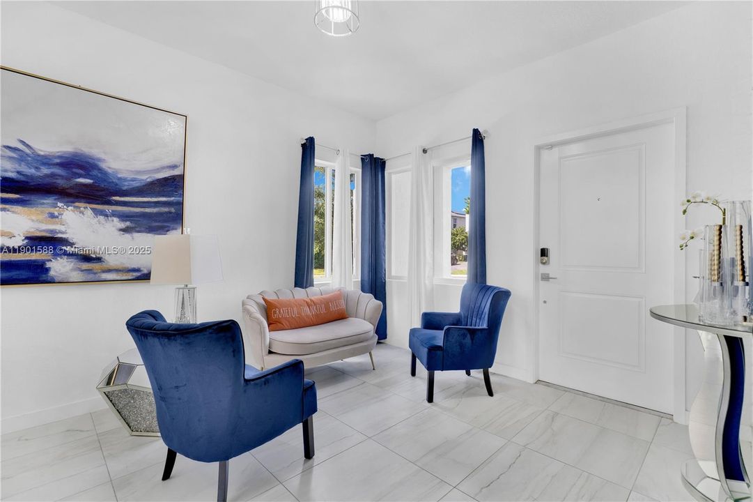 En Venta: $480,000 (3 camas, 2 baños, 1680 Pies cuadrados)