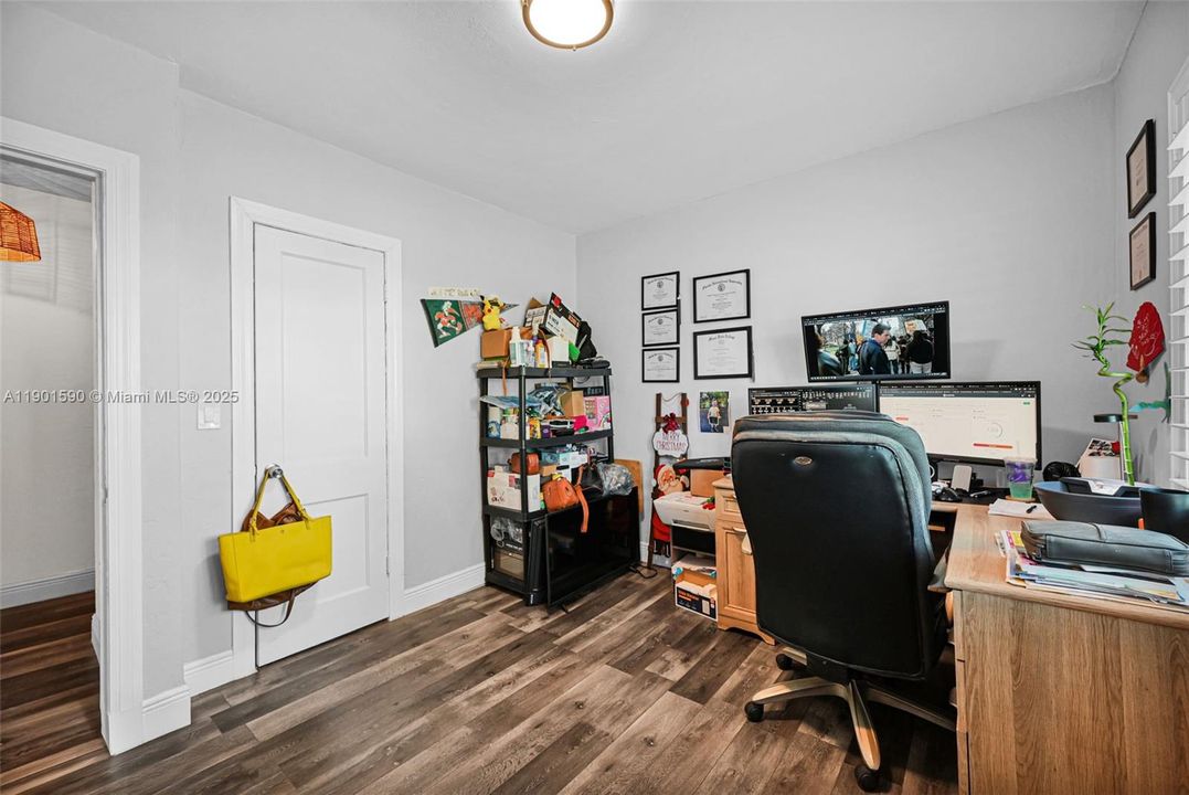 На продажу: $850,000 (3 спален, 2 ванн, 1387 Квадратных фут)