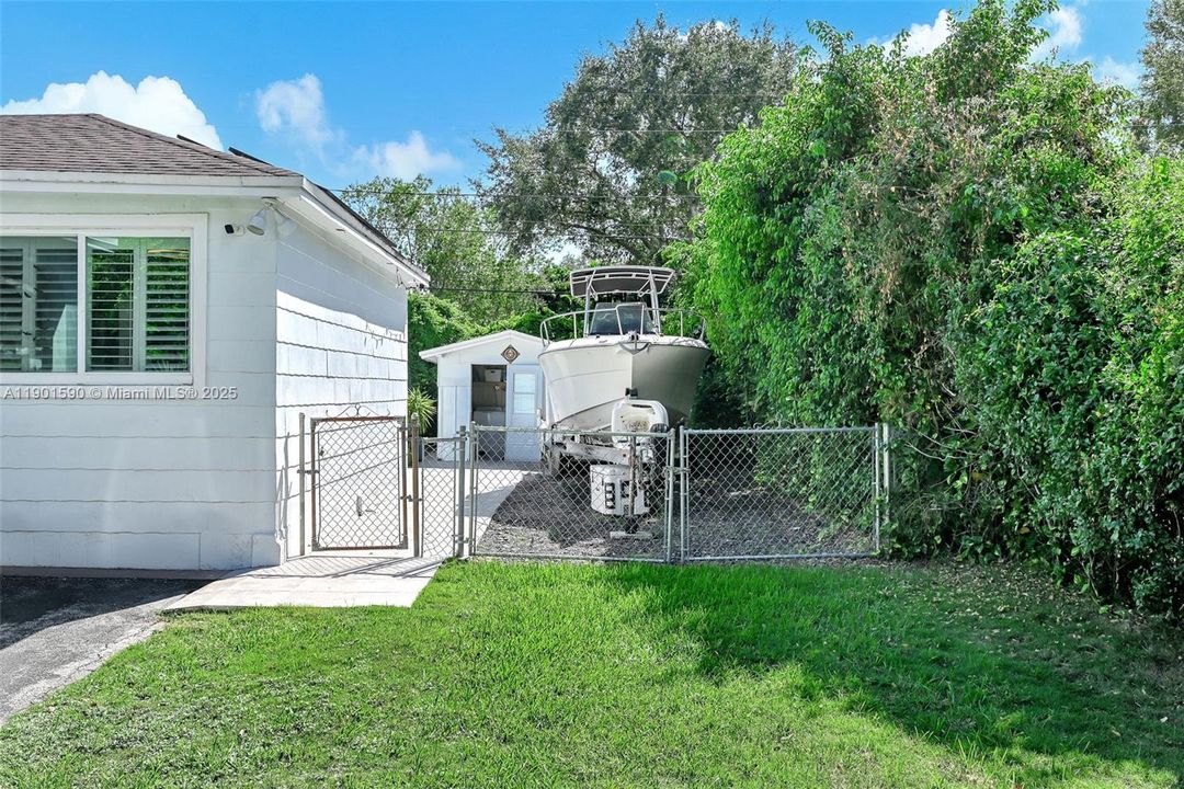 На продажу: $850,000 (3 спален, 2 ванн, 1387 Квадратных фут)