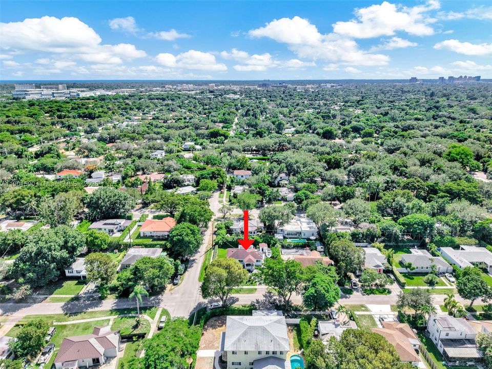 На продажу: $850,000 (3 спален, 2 ванн, 1387 Квадратных фут)