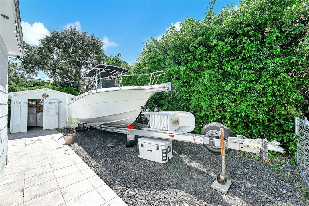 На продажу: $850,000 (3 спален, 2 ванн, 1387 Квадратных фут)