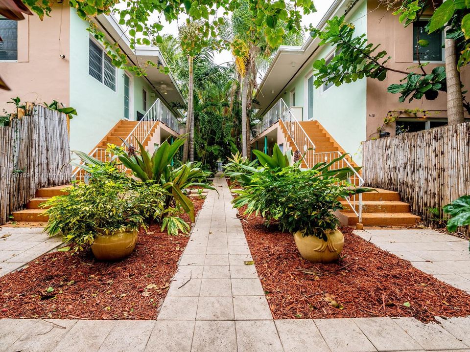 Recently Rented: $2,600 (1 beds, 1 baths, 600 Square Feet)