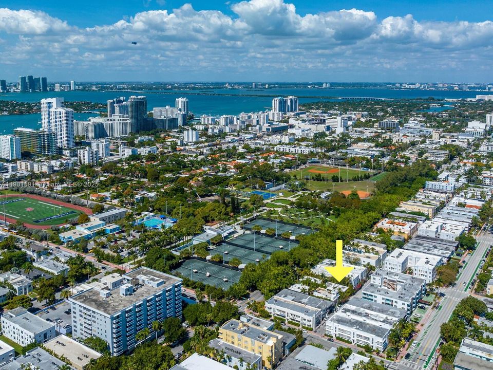 Recently Rented: $2,600 (1 beds, 1 baths, 600 Square Feet)