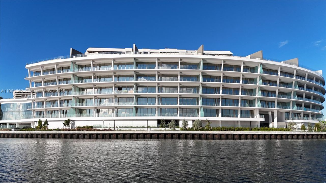 待售: $6,500,000 (3 贝兹, 3 浴室, 2622 平方英尺)