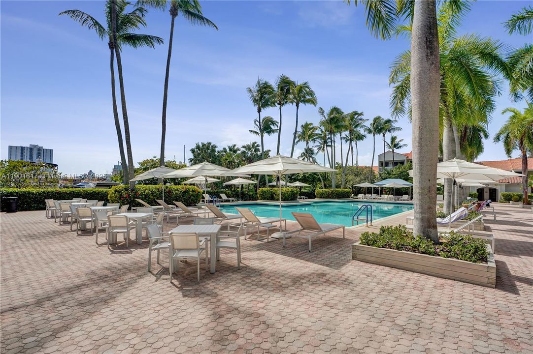 En Venta: $450,000 (2 camas, 2 baños, 1187 Pies cuadrados)