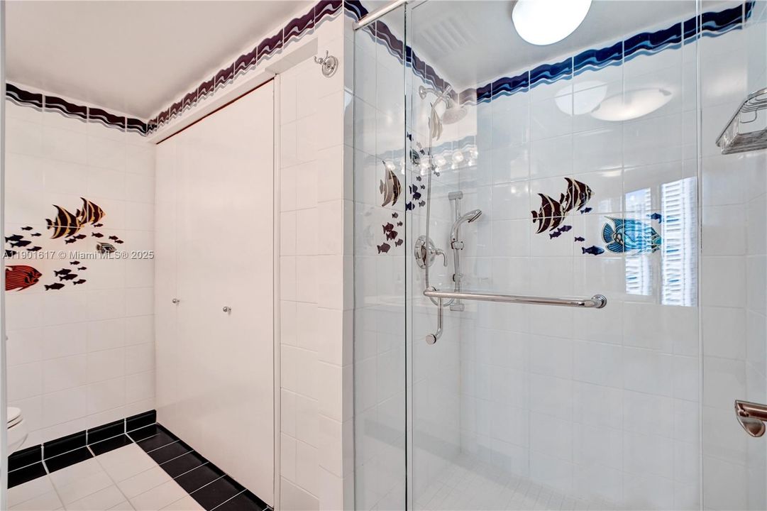 En Venta: $450,000 (2 camas, 2 baños, 1187 Pies cuadrados)