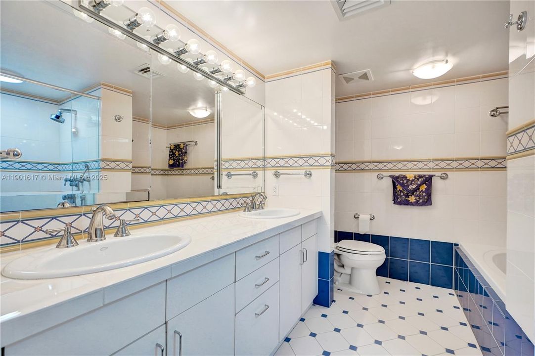 En Venta: $450,000 (2 camas, 2 baños, 1187 Pies cuadrados)