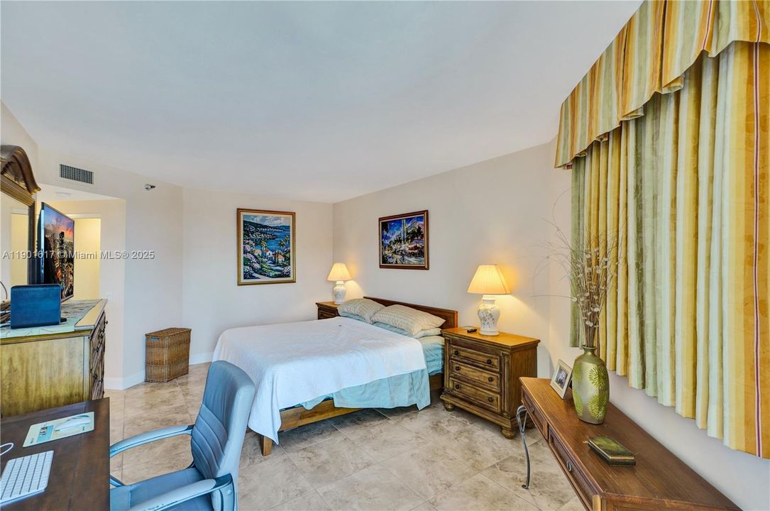 En Venta: $450,000 (2 camas, 2 baños, 1187 Pies cuadrados)