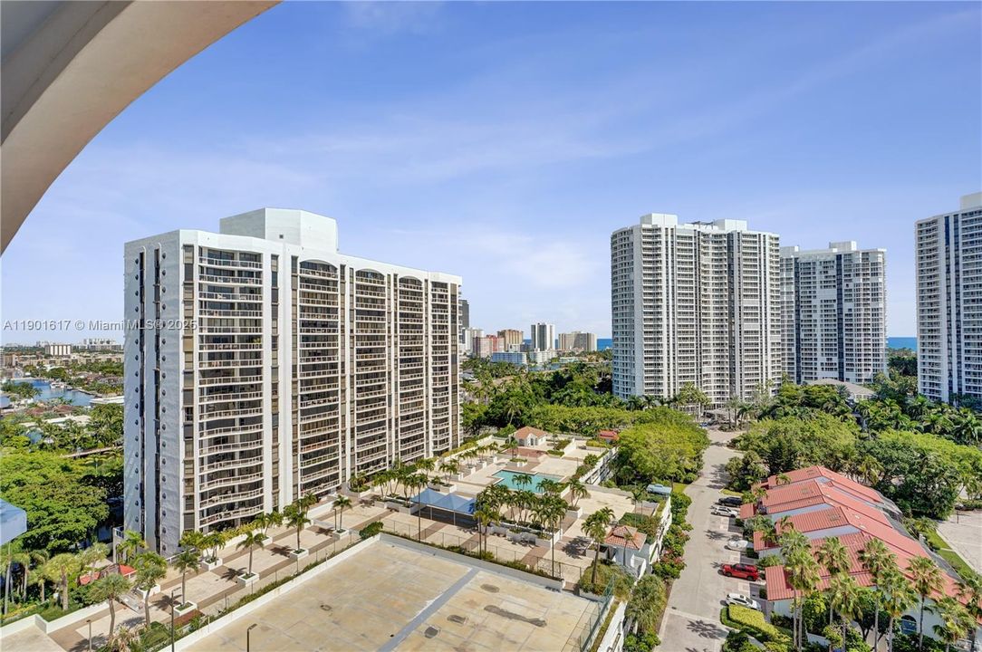 En Venta: $450,000 (2 camas, 2 baños, 1187 Pies cuadrados)