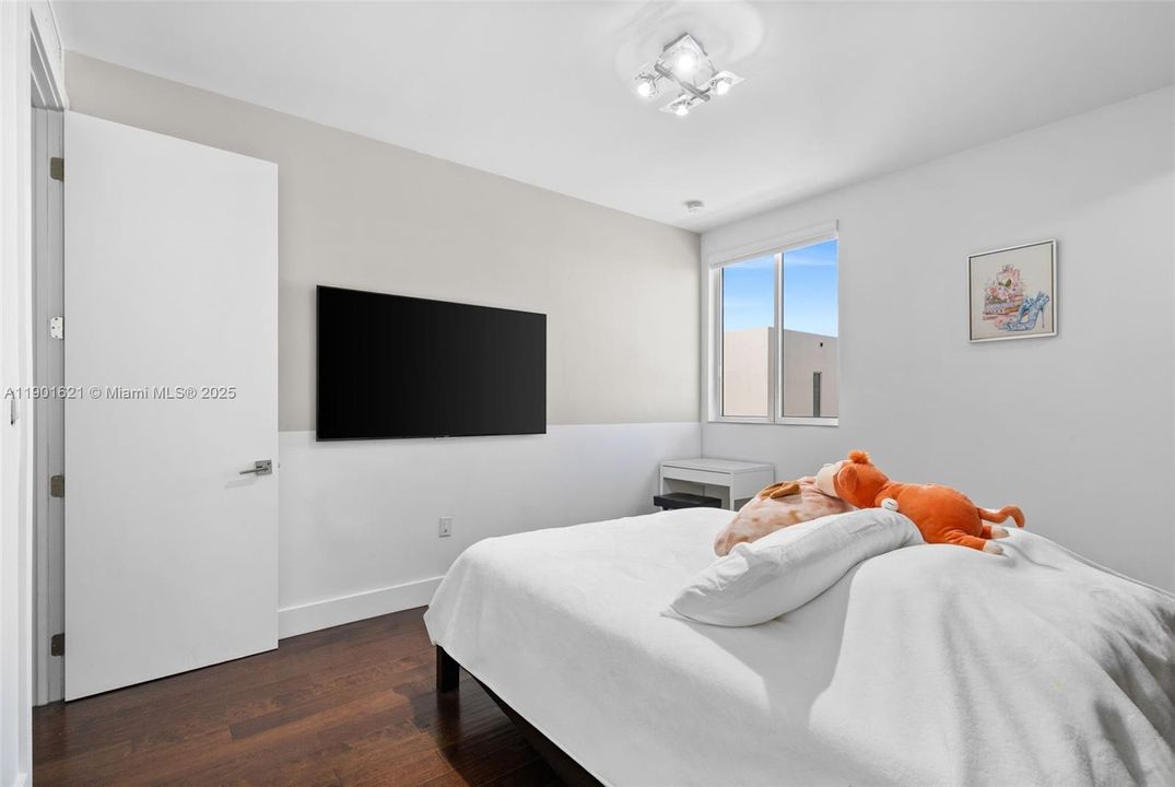 En Venta: $1,400,000 (4 camas, 4 baños, 3030 Pies cuadrados)