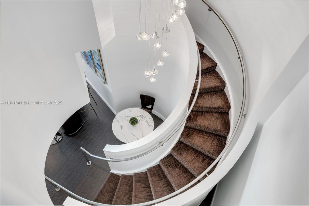 En Venta: $12,000,000 (5 camas, 6 baños, 5386 Pies cuadrados)