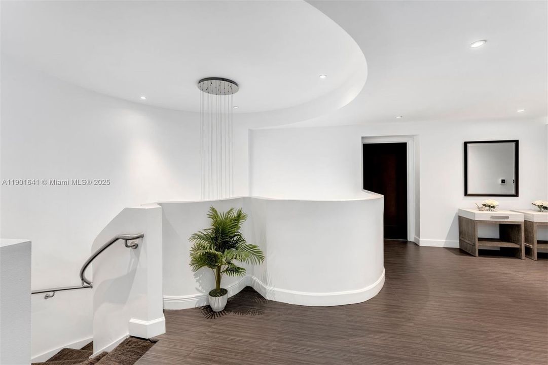 En Venta: $12,000,000 (5 camas, 6 baños, 5386 Pies cuadrados)