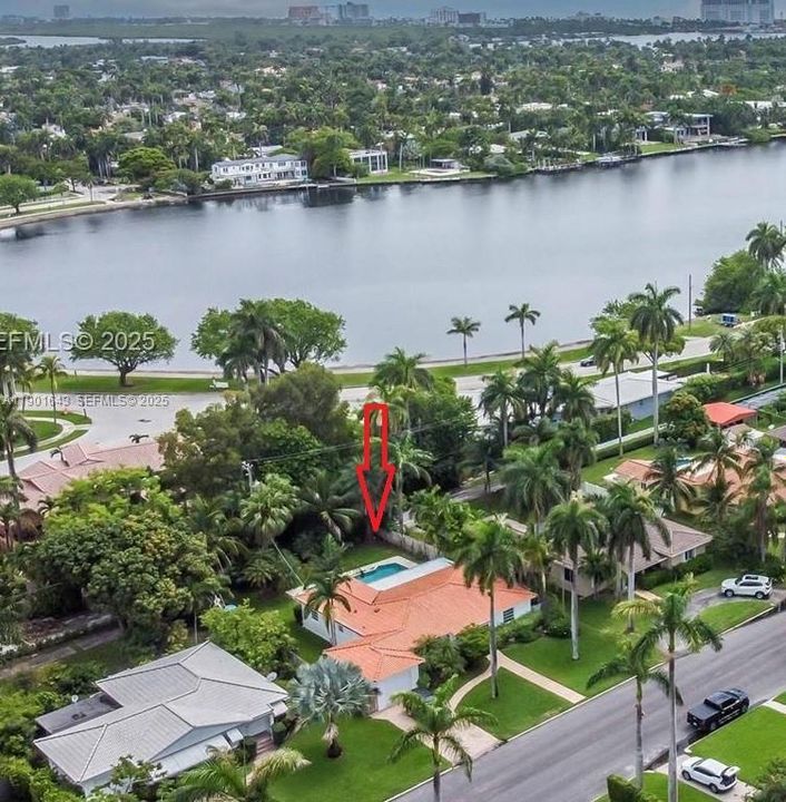 待售: $1,050,000 (3 贝兹, 2 浴室, 1861 平方英尺)