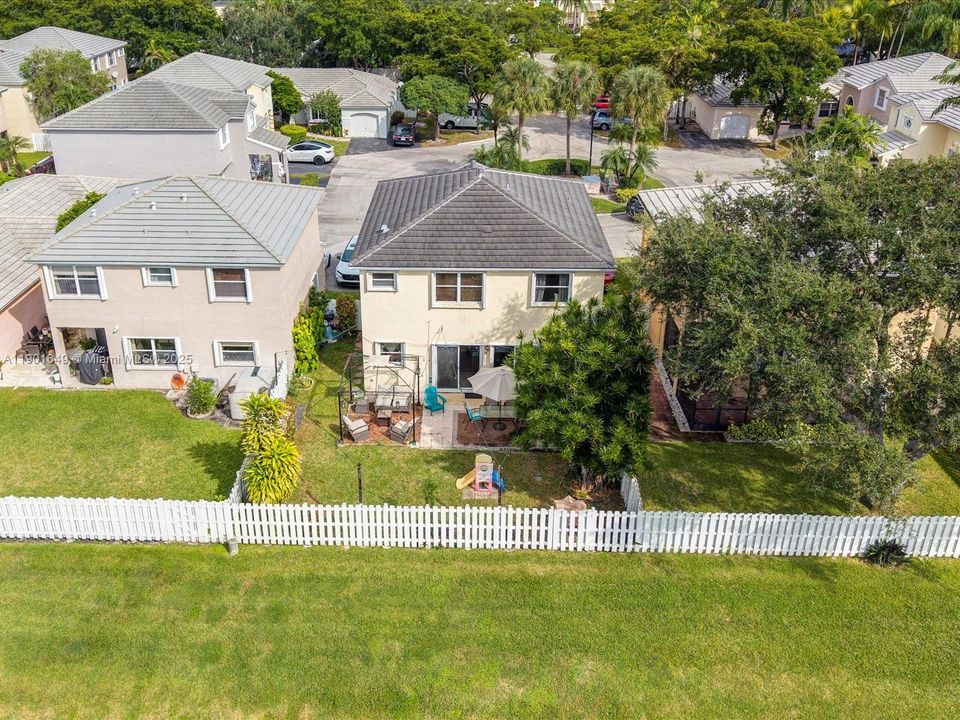 На продажу: $510,000 (3 спален, 2 ванн, 1494 Квадратных фут)