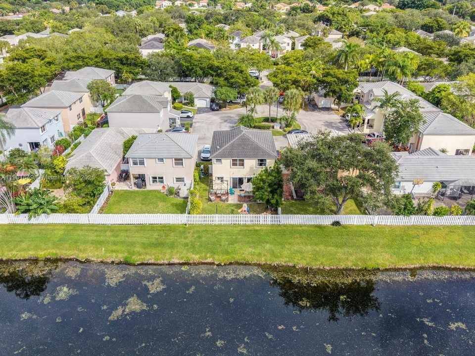 На продажу: $510,000 (3 спален, 2 ванн, 1494 Квадратных фут)