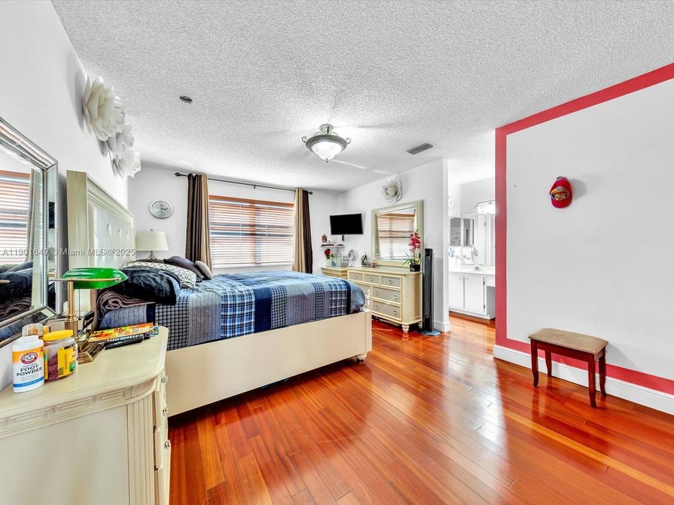 На продажу: $510,000 (3 спален, 2 ванн, 1494 Квадратных фут)