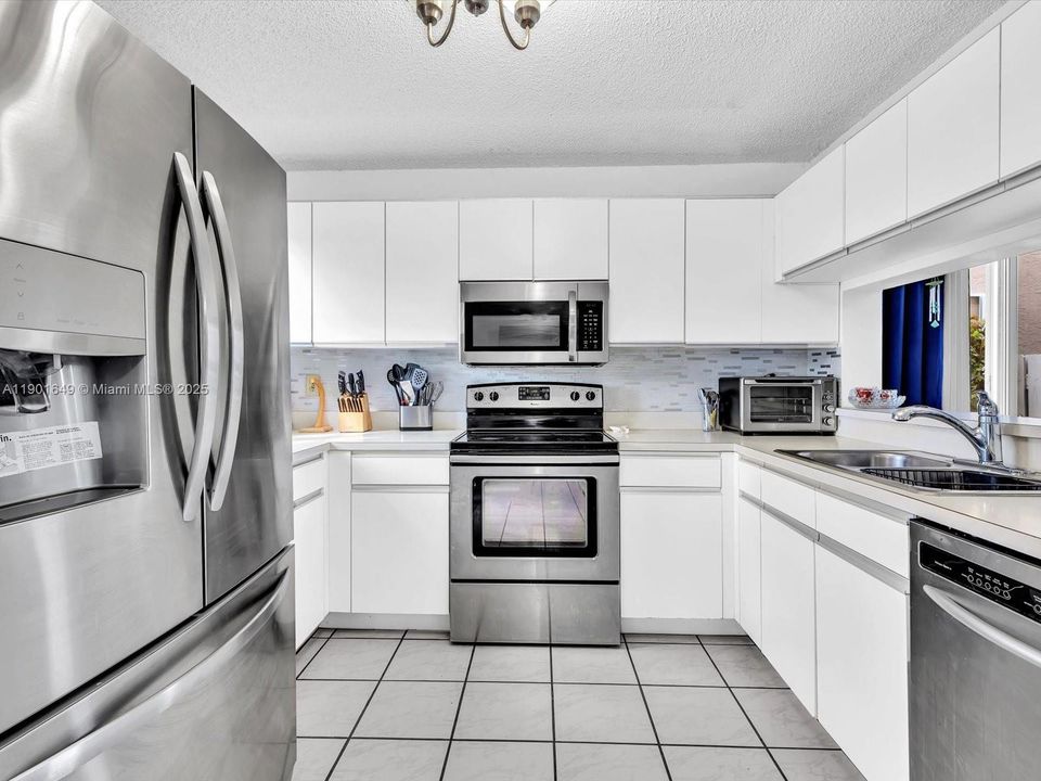 На продажу: $510,000 (3 спален, 2 ванн, 1494 Квадратных фут)