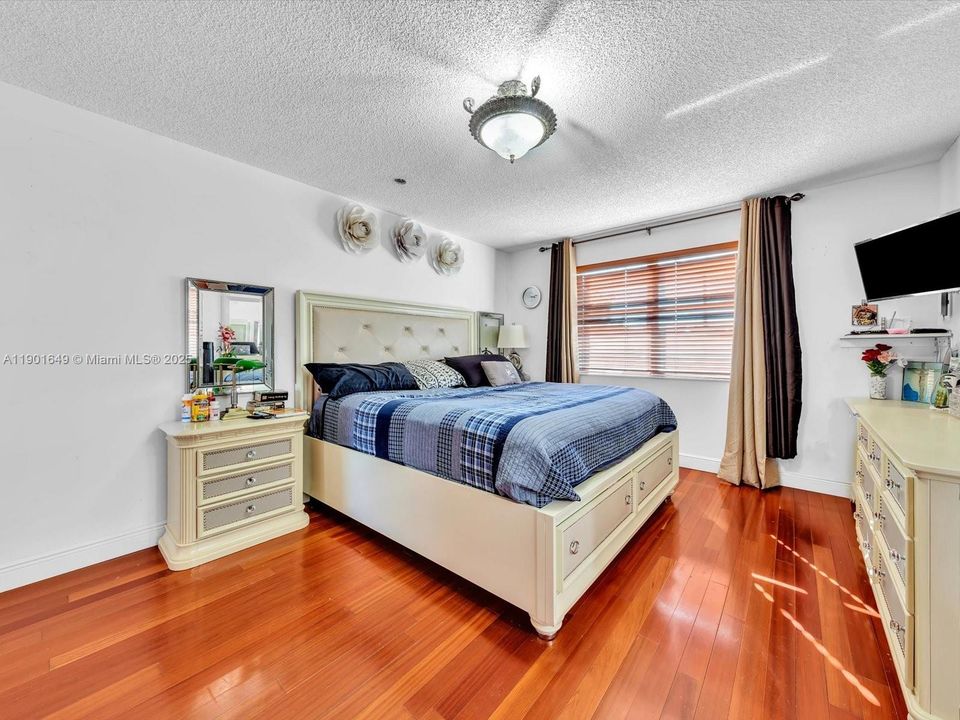 На продажу: $510,000 (3 спален, 2 ванн, 1494 Квадратных фут)