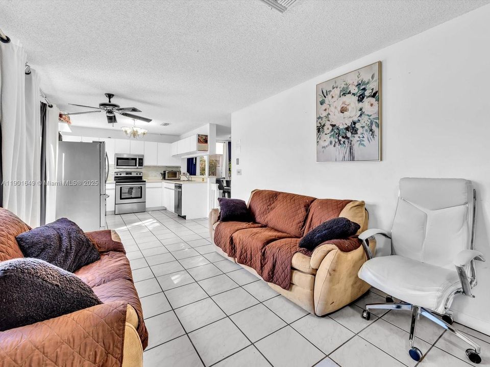 На продажу: $510,000 (3 спален, 2 ванн, 1494 Квадратных фут)