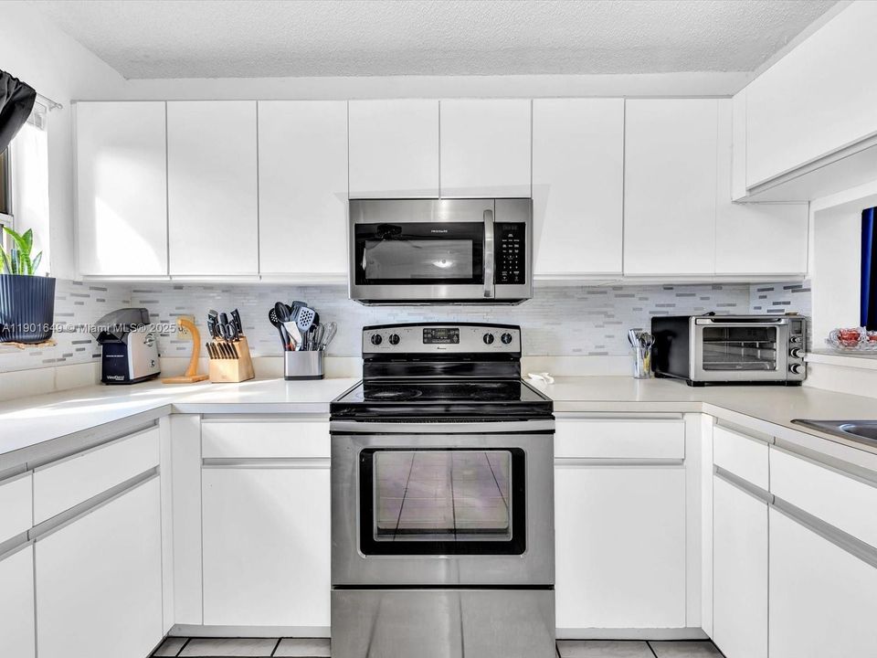 На продажу: $510,000 (3 спален, 2 ванн, 1494 Квадратных фут)